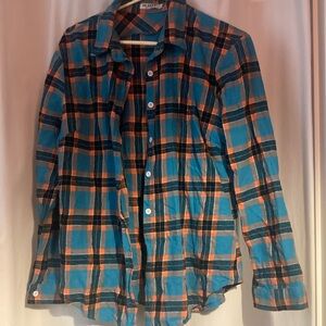 Like New-flannel shirt long sleeve